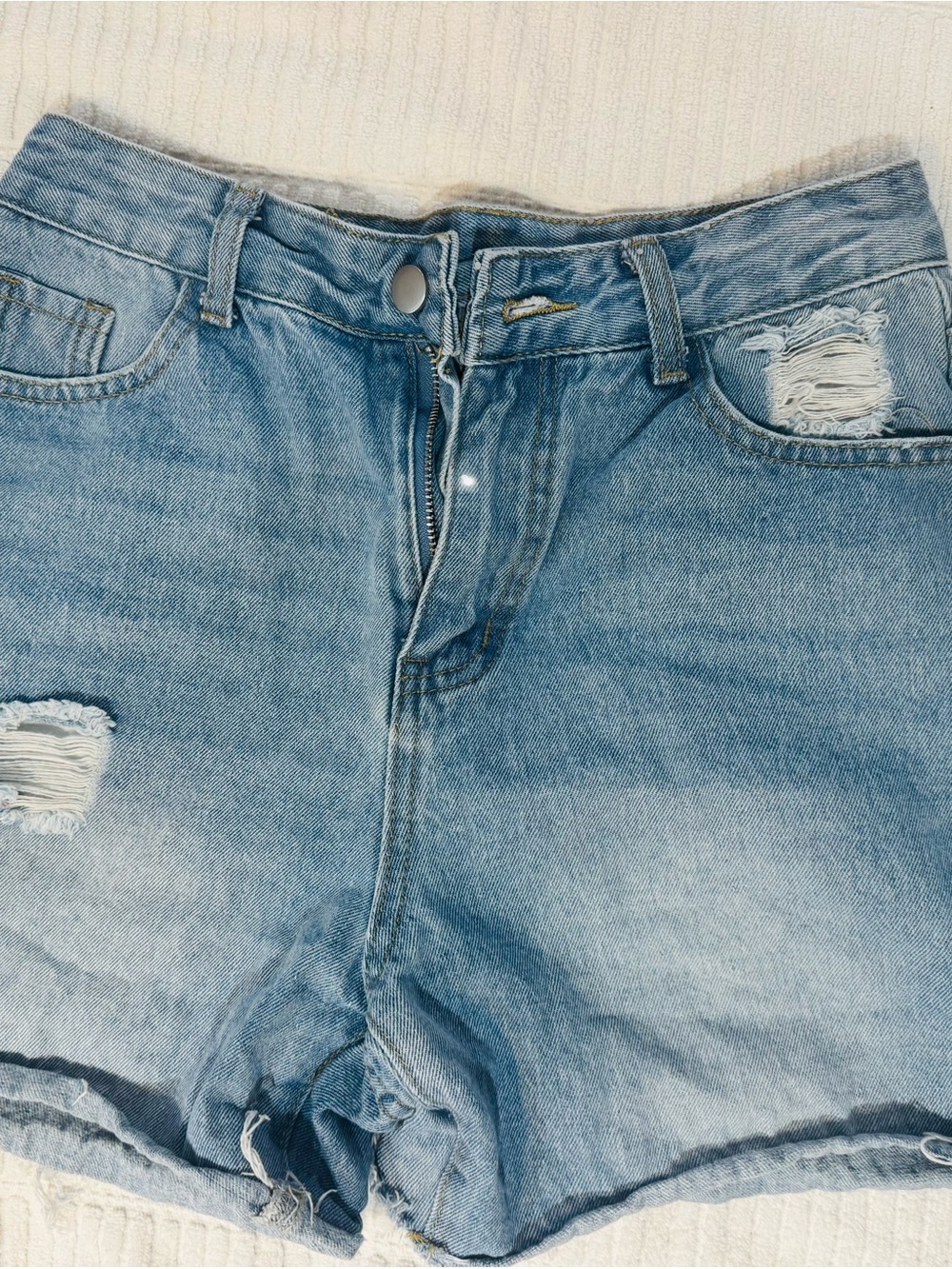 SHEIN High Rise Distressed Light Wash
Denim Shorts Size 28